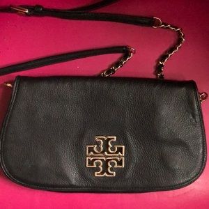 Tory Burch Britten Clutch Leather Bag (AUTHENTIC)